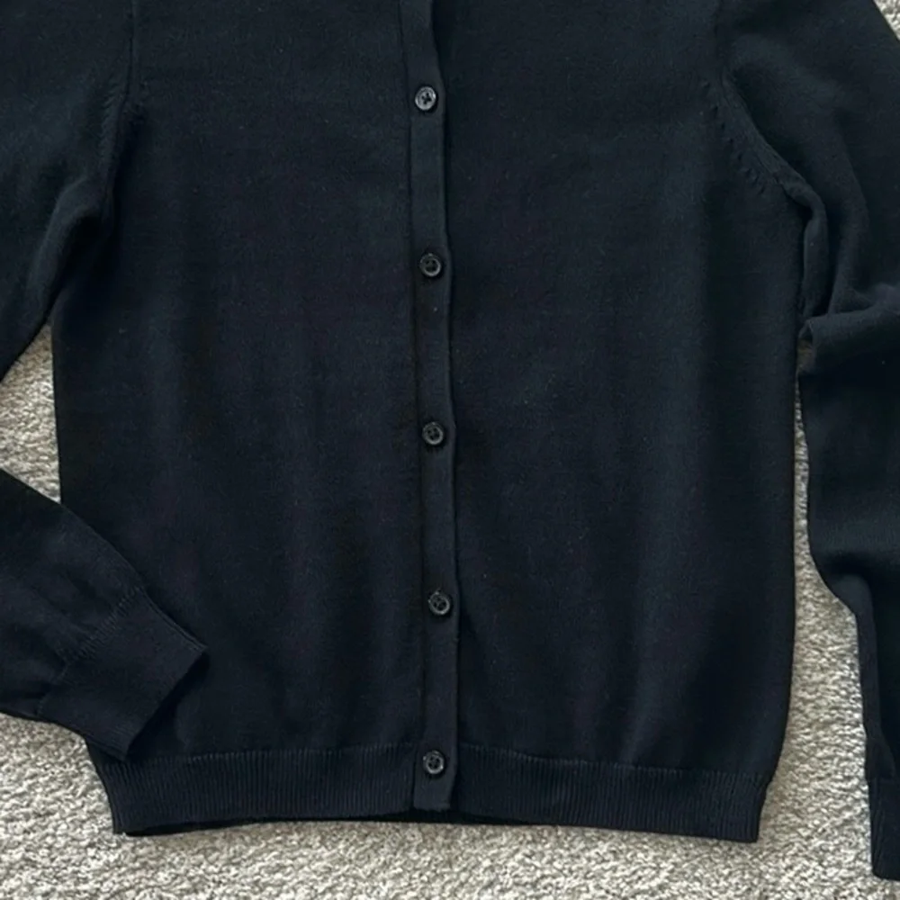 Girls J. Crew Black Cardigan Sweater - Picture 4 of 5